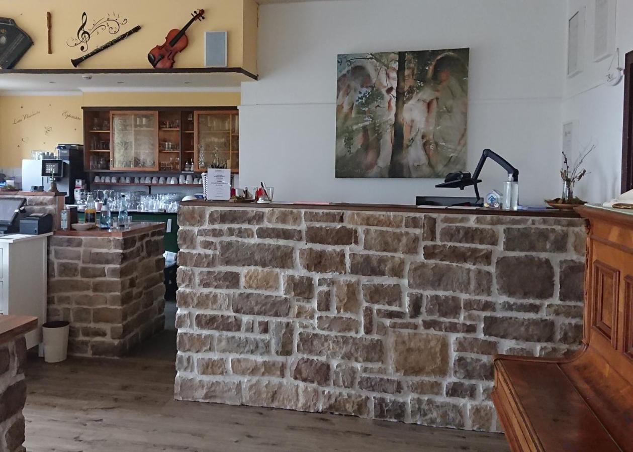 Landgasthof Gaensberg Wiesloch Dış mekan fotoğraf