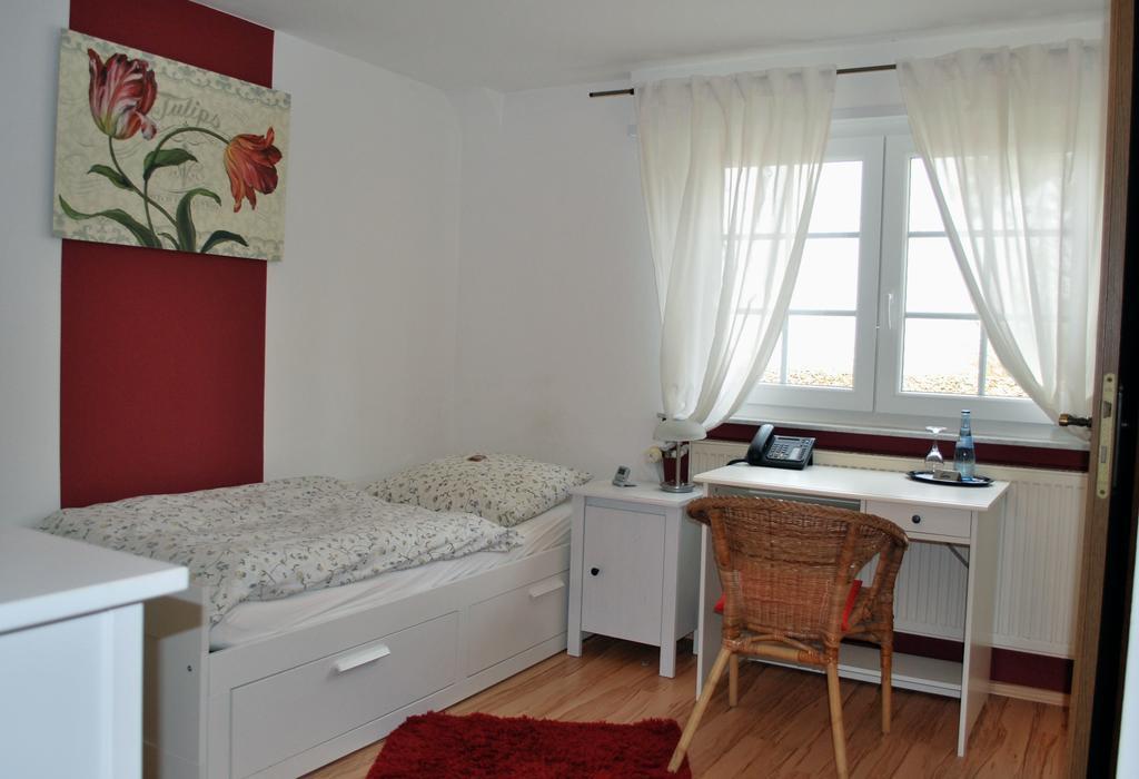 Landgasthof Gaensberg Wiesloch Dış mekan fotoğraf